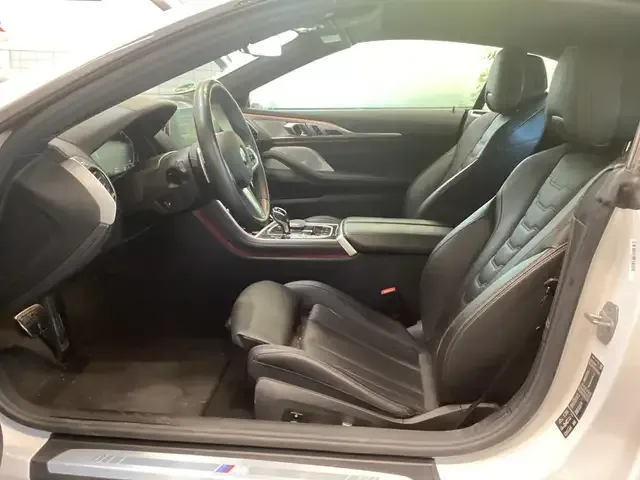 BMW 840