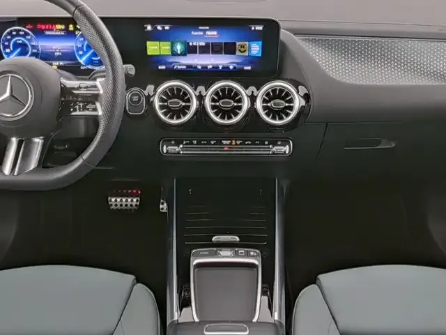 Mercedes-Benz EQA 300