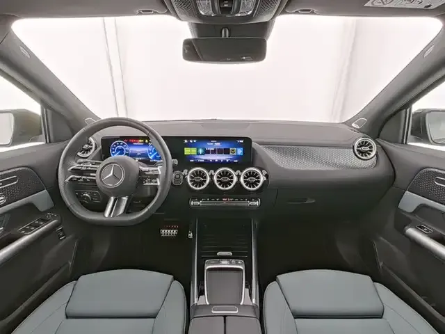 Mercedes-Benz EQA 300