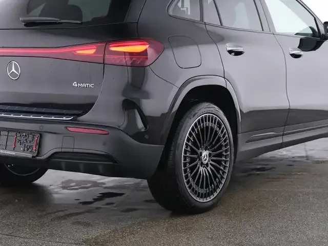 Mercedes-Benz EQA 300