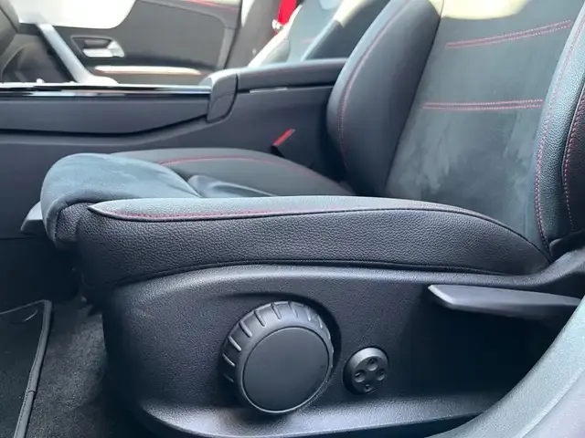 Mercedes-Benz CLA 35 AMG