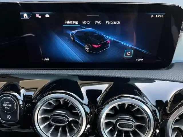 Mercedes-Benz CLA 35 AMG