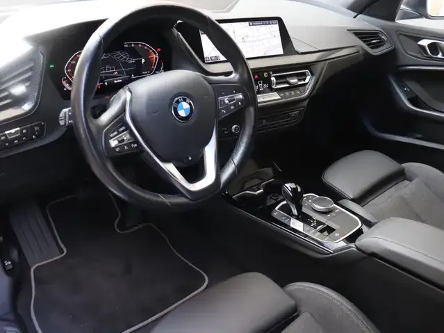 BMW 120