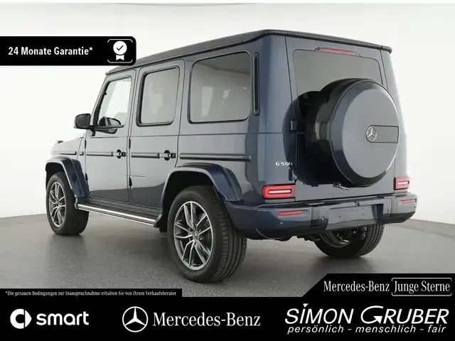 Mercedes-Benz G 500