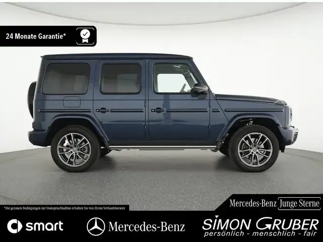 Mercedes-Benz G 500