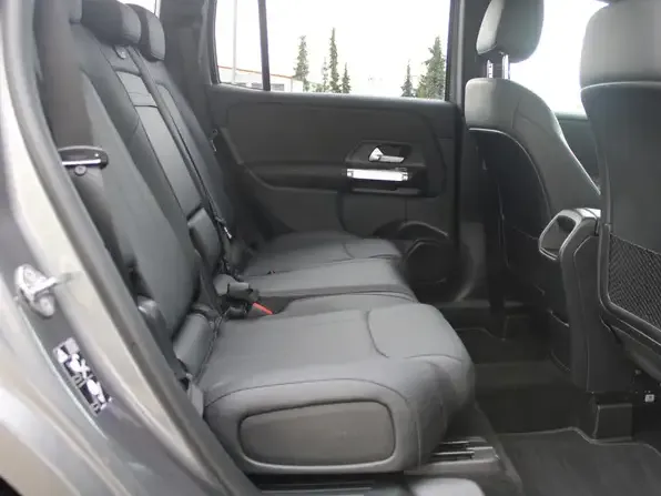 Mercedes-Benz GLB 200