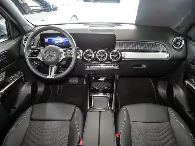 Mercedes-Benz EQB 300