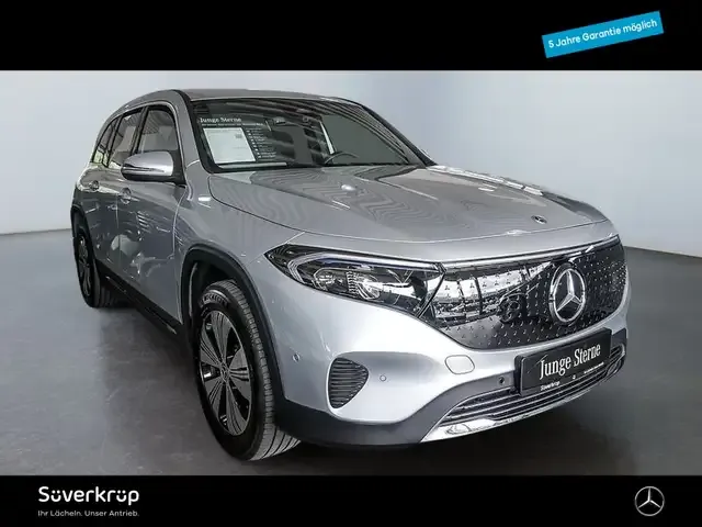 Mercedes-Benz EQB 300