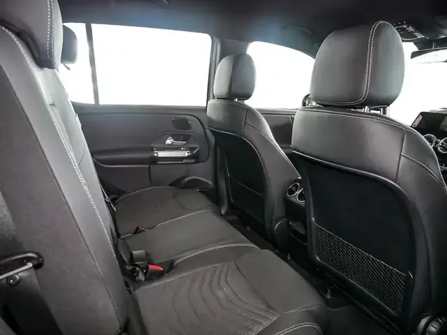 Mercedes-Benz EQB 300