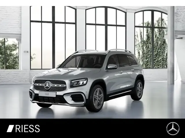 Mercedes-Benz GLB 200