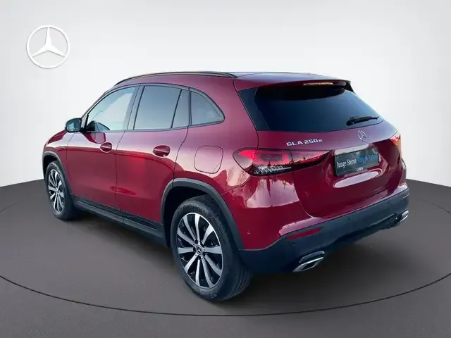 Mercedes-Benz GLA 250