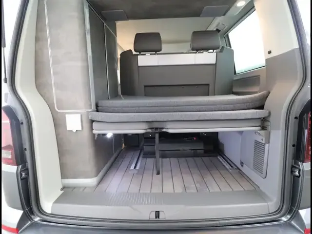 Volkswagen T6.1 California