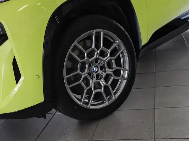 BMW XM