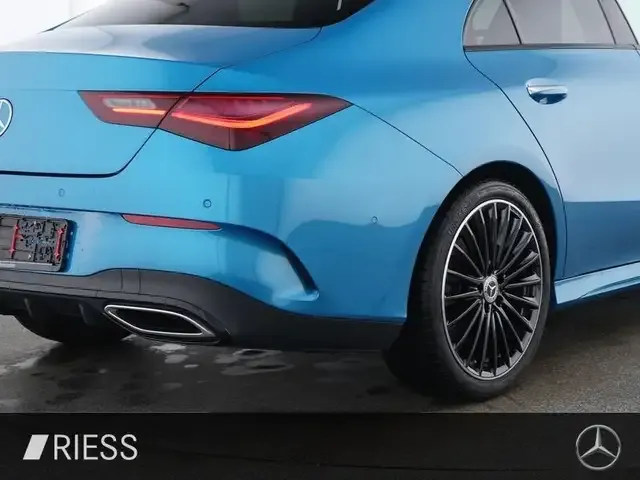 Mercedes-Benz CLA 250
