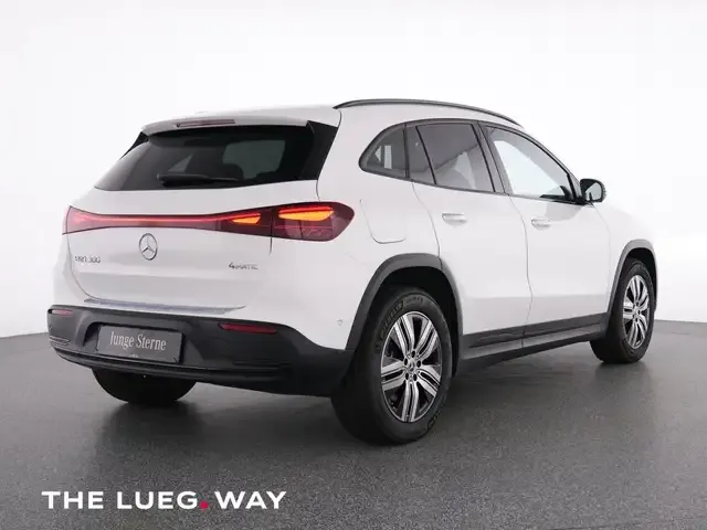 Mercedes-Benz EQA 300