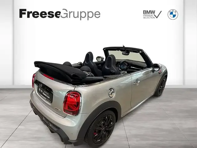 MINI John Cooper Works Cabrio
