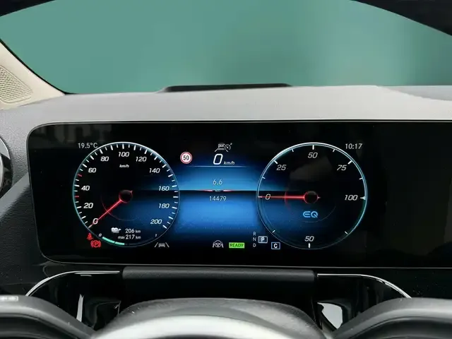 Mercedes-Benz EQA 250