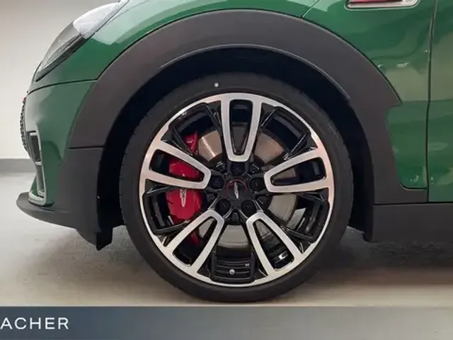 MINI John Cooper Works Clubman