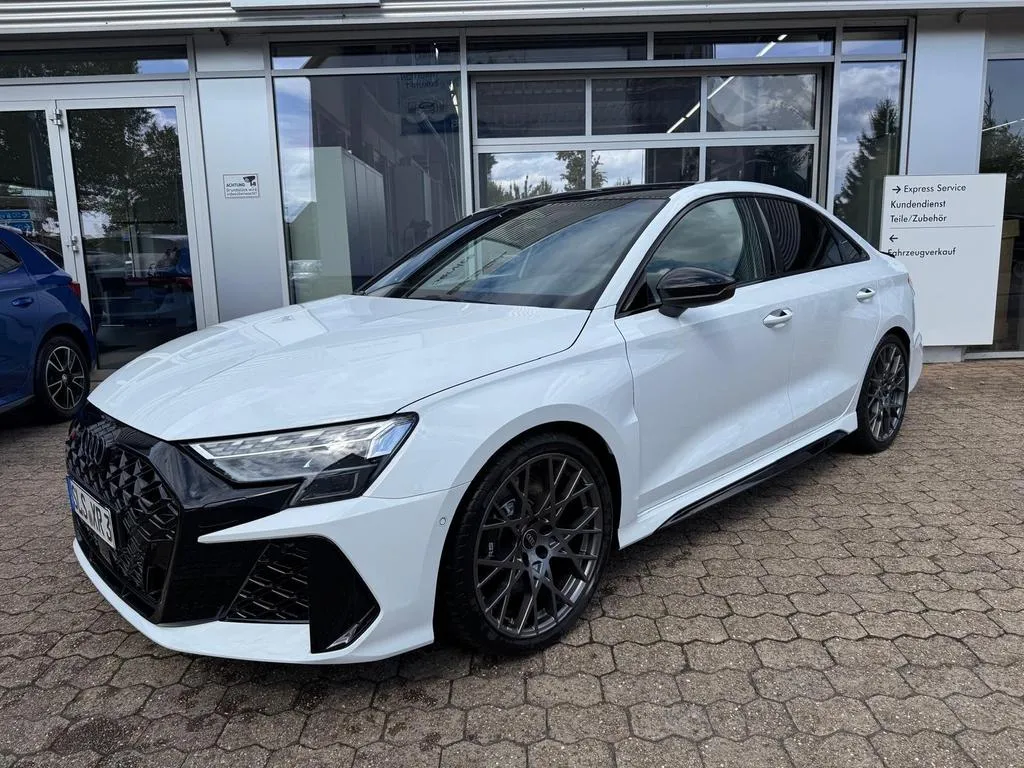Audi RS3