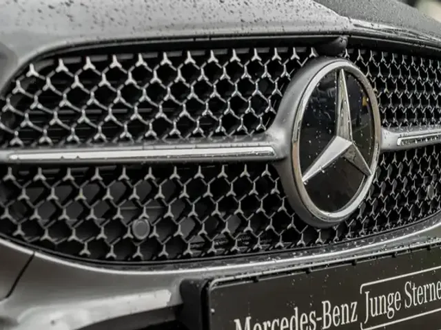 Mercedes-Benz CLA 180