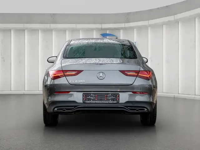 Mercedes-Benz CLA 180