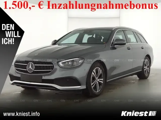 Mercedes-Benz E 220