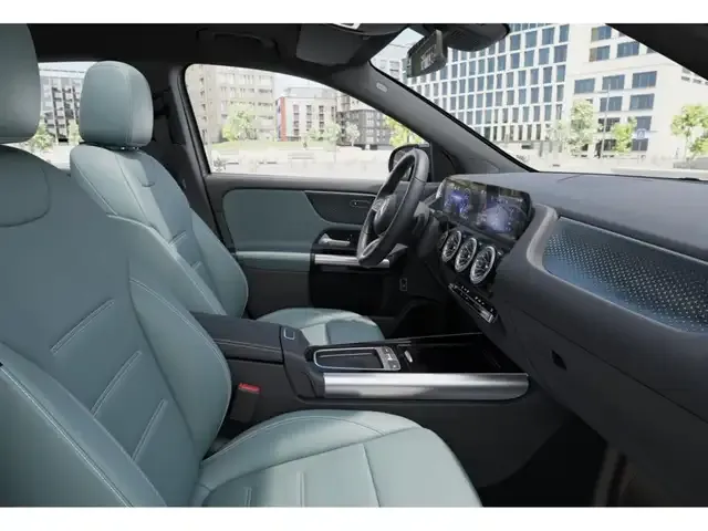 Mercedes-Benz EQA 250