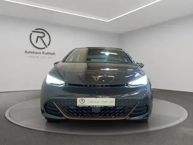 CUPRA Born
