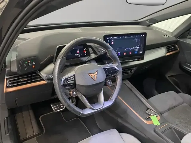 CUPRA Born