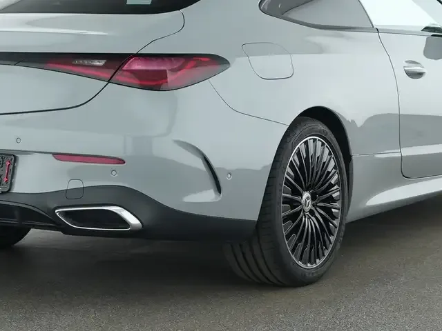 Mercedes-Benz CLE 200