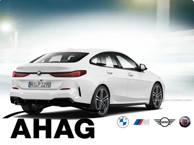 BMW 218