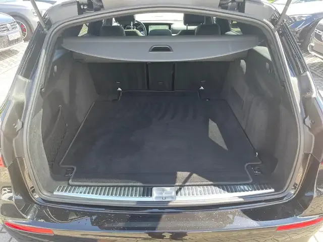 Mercedes-Benz E 400