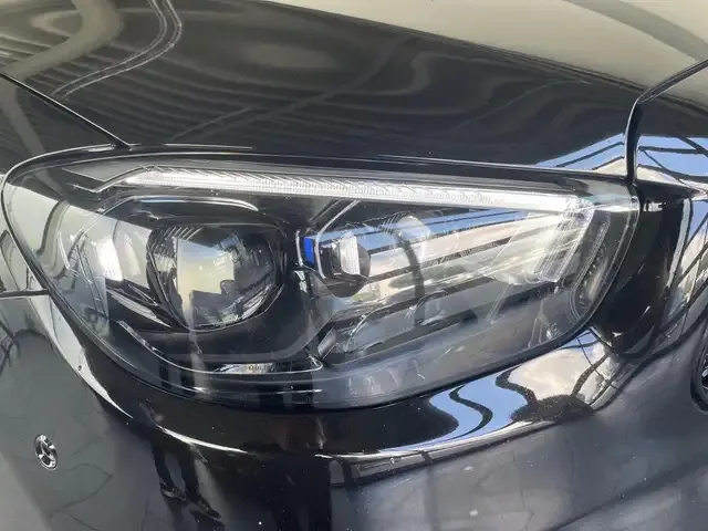 Mercedes-Benz E 400
