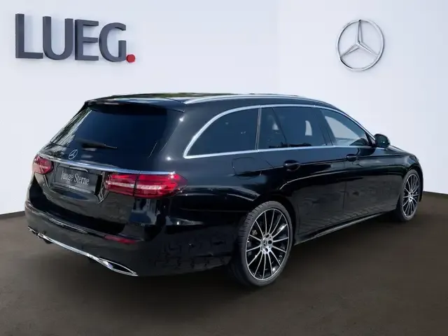 Mercedes-Benz E 400