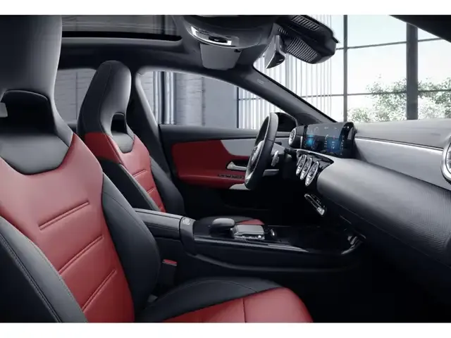 Mercedes-Benz CLA 220