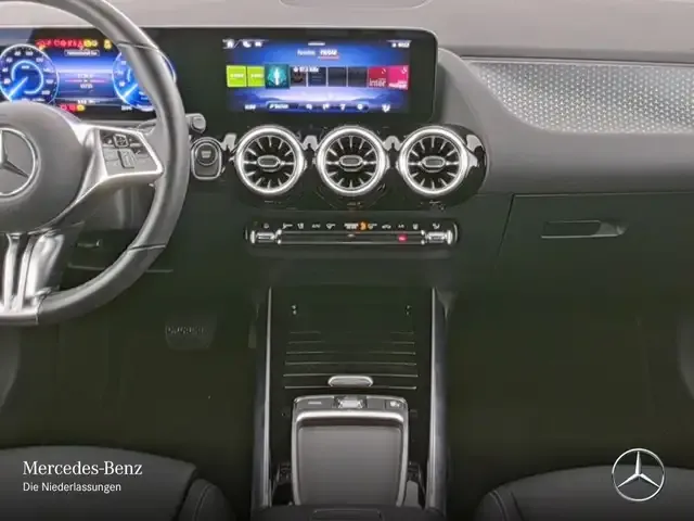 Mercedes-Benz EQA 350