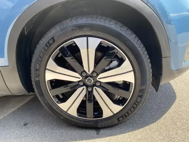 Volvo C40