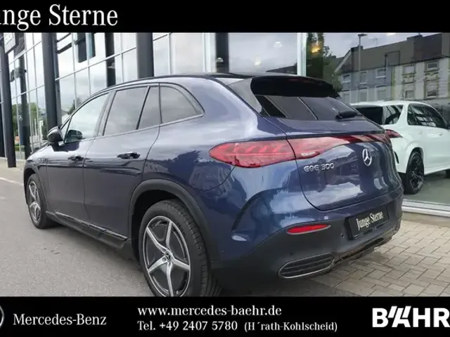 Mercedes-Benz EQE 300