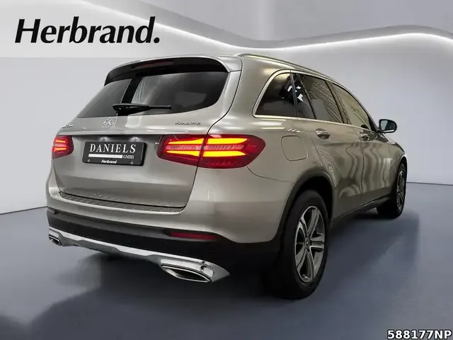 Mercedes-Benz GLC 250