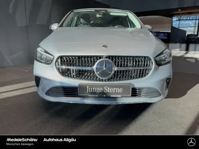Mercedes-Benz B 250