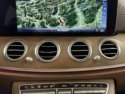 Mercedes-Benz E 400