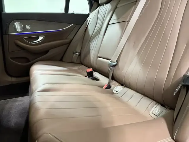 Mercedes-Benz E 400