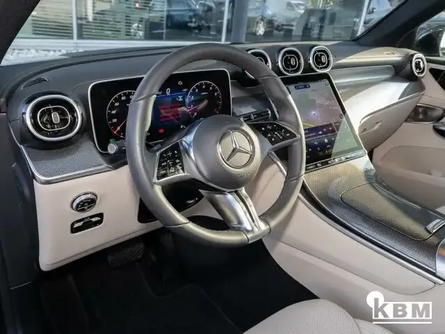 Mercedes-Benz GLC 200