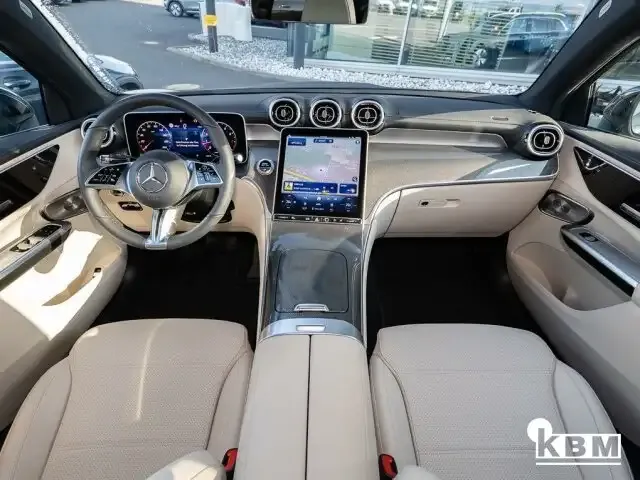 Mercedes-Benz GLC 200