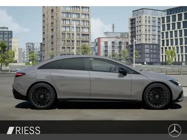Mercedes-Benz EQE 300