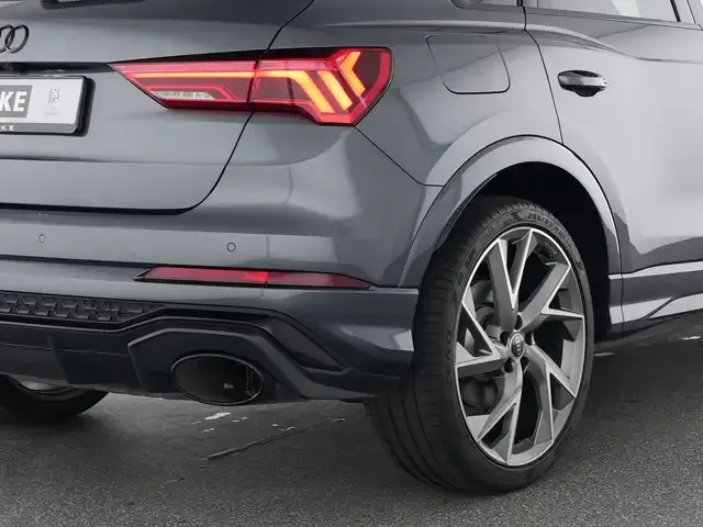 Audi RS Q3