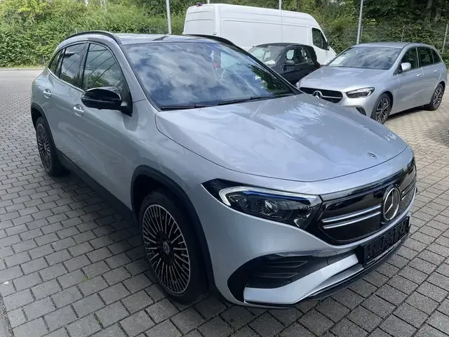 Mercedes-Benz EQA