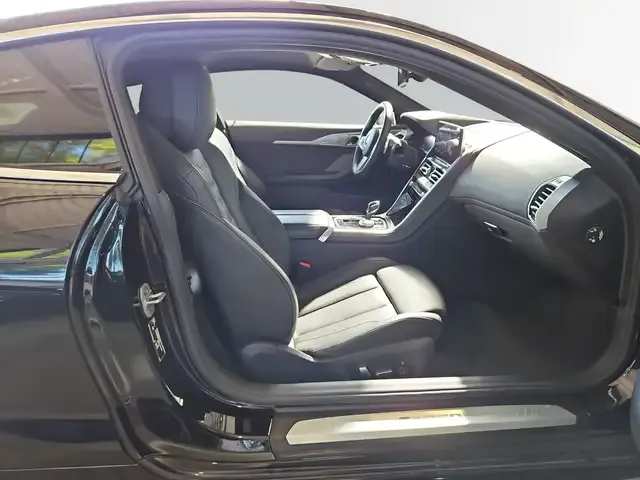 BMW M850