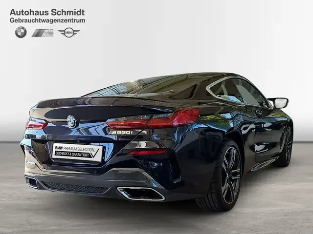 BMW M850