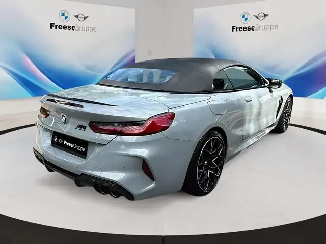 BMW M8